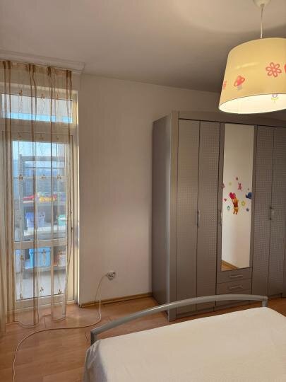 Baba Novac, Parc IOR centrala proprie, vedere superba