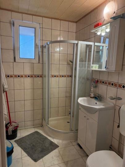 Baba Novac, Parc IOR centrala proprie, vedere superba